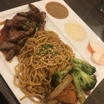 Dan Zai - Steak hibachi with noodles - Sushi Bars Near Me - Green Brook Township, New Jersey