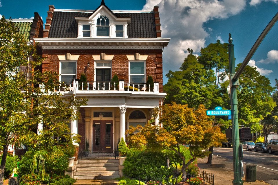 The One Bed and Breakfast