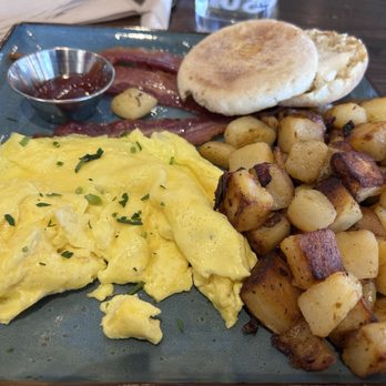 First Watch - Traditional - Breakfast & Brunch Near Me - Livonia, Michigan