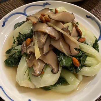 China Garden - Bok Choy with mushrooms (only half of portion) - Dim Sum Near Me - Irvine, California