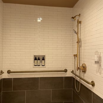 Fairmont Spa Austin - Shower - Day Spas Near Me - Austin, Texas