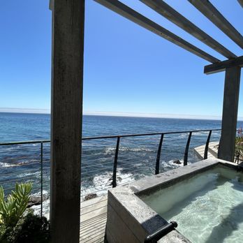 Esalen Institute - The hot spring upstairs - Adult Education Near Me - Big Sur, California Esalen Institute - The hot spring upstairs - Adult Education Near Me - Big Sur, California