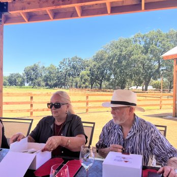 Lodi Wine Trolley - Jessies Grove Winery - Wine Tours Near Me