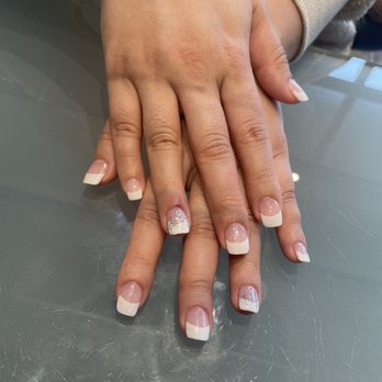 Oasis Nails & Day Spa - Nail Salons Near Me - Perkasie, Pennsylvania