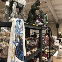 Back in Time Comics & Toys
