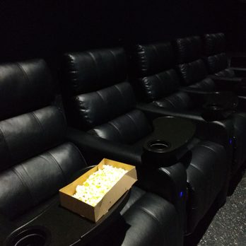 Brenden Theatres - Auditorium #15 - Cinema Near Me - Concord, California
