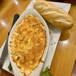 The Salted Rim Margarita Bar & Grille - Crab dip