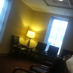 Ravinia Associates In Internal Medicine - Waiting room area. No magazines