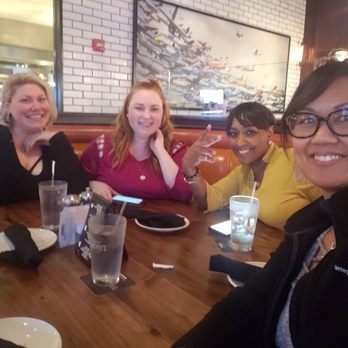 Maggie McFly's - New American Near Me - Virginia Beach, Virginia
