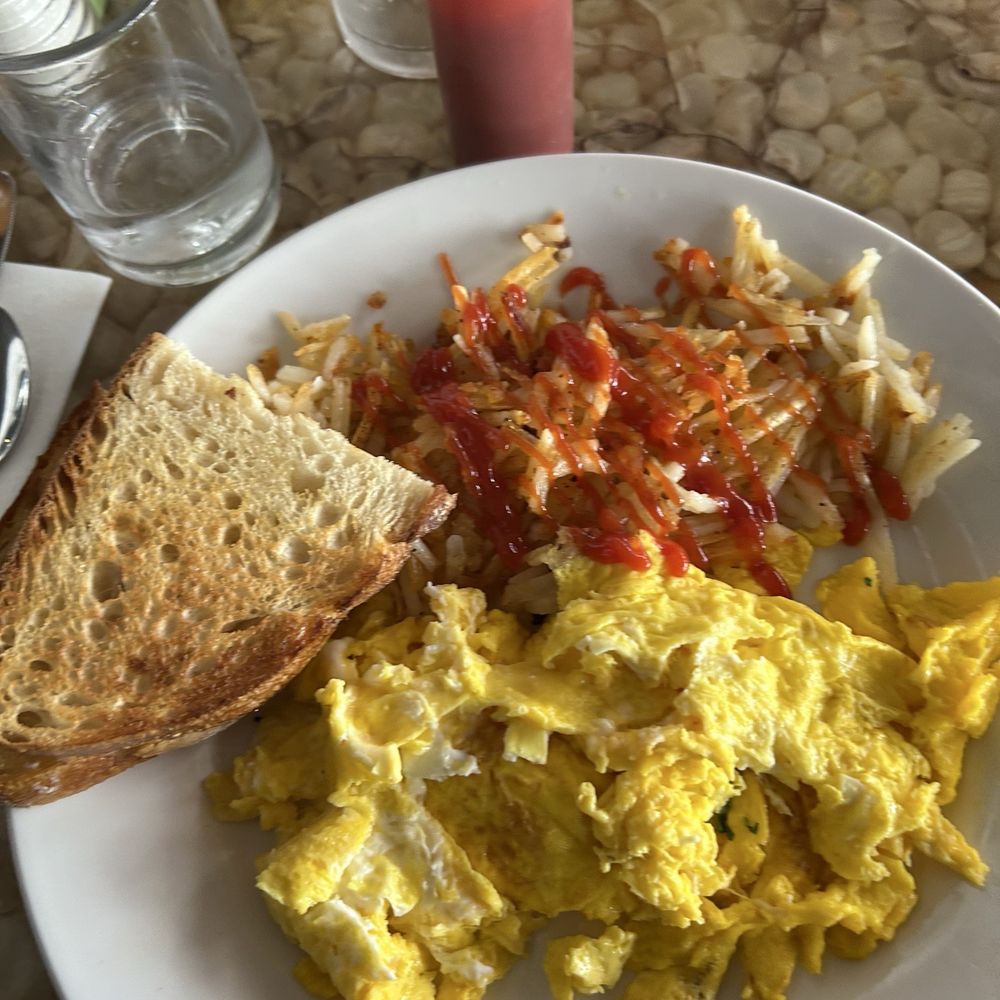 Shorehouse Kitchen - 2 Eggs, Toast & a Side - Coffee & Tea Near Me - La Jolla, California Shorehouse Kitchen - 2 Eggs, Toast & a Side - Coffee & Tea Near Me - La Jolla, California