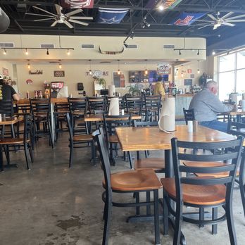 Longhorn Cafe - Area to place order - Burgers Near Me - San Antonio, Texas Longhorn Cafe - Area to place order - Burgers Near Me - San Antonio, Texas