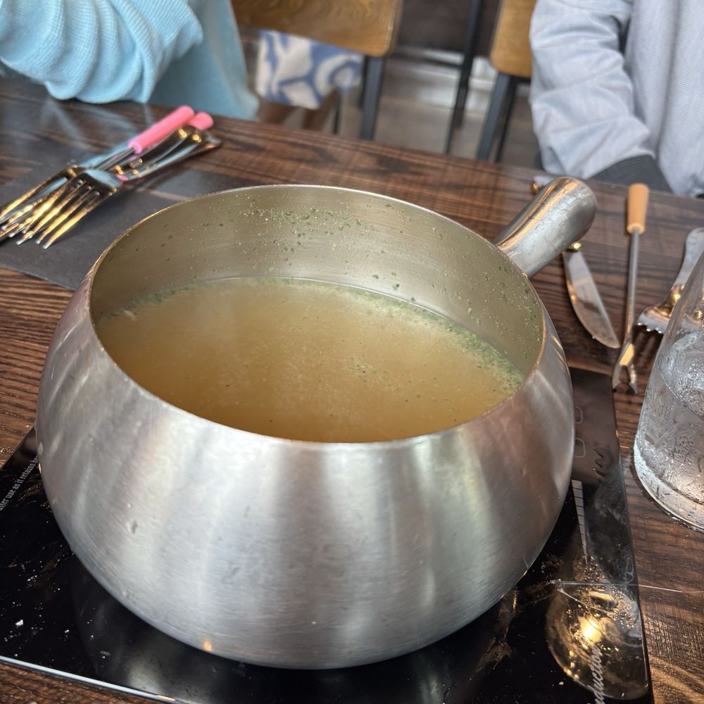 Melting Pot - New Haven - Mom - Desserts Near Me - New Haven, Connecticut Melting Pot - New Haven - Mom - Desserts Near Me - New Haven, Connecticut