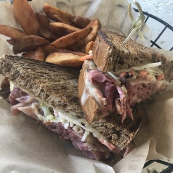 Fadó Irish Pub - Fado reuben - Irish Pub Near Me - Columbus, Ohio Fadó Irish Pub - Fado reuben - Irish Pub Near Me - Columbus, Ohio