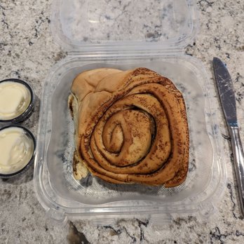 Kitchen Table Cafe - GIANT cinnamon roll (with frosting thoughtfully packaged separately for to-go orders) - Breakfast & Brunch Near Me - Vancouver, Washington
