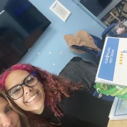 Club Pilates - Love Barbara's new pink hair! She brings the good energy this place! I walked in one day and she helped me book my free intro