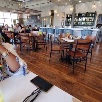 First Watch - Empty - Breakfast & Brunch Near Me - Pembroke Pines, Florida
