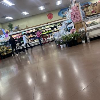 Trader Joe's - Grocery Near Me - San Diego, California