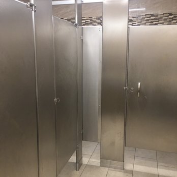 ampm - Very clean. The place to stop - Convenience Stores Near Me - Bakersfield, California