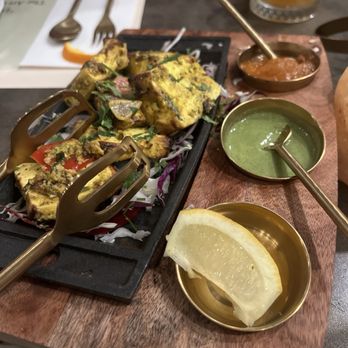 Bahaara Indian Kitchen - Indian Near Me - Tempe, Arizona