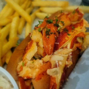 NE Seafood Shack - Lobster Roll - Seafood Near Me - Leesburg, Florida NE Seafood Shack - Lobster Roll - Seafood Near Me - Leesburg, Florida