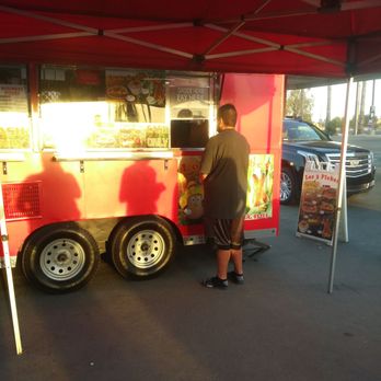 Los 3 Plebes - Food Trucks Near Me - Delano, California Los 3 Plebes - Food Trucks Near Me - Delano, California