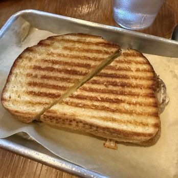 Yodelin - Grilled cheese - Seafood Near Me - Port Angeles, Washington Yodelin - Grilled cheese - Seafood Near Me - Port Angeles, Washington