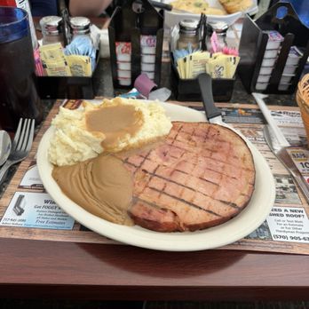 Gus's Keystone Family Restaurant - Ham steak - Greek Near Me - Mount Joy, Pennsylvania