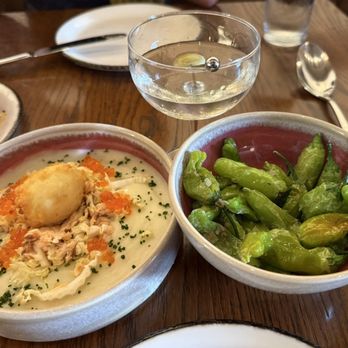Novel Restaurant - Breaded egg with salmon, potato purée and roe; sautéed shisito peppers - New American Near Me - Kansas City, Missouri Novel Restaurant - Breaded egg with salmon, potato purée and roe; sautéed shisito peppers - New American Near Me - Kansas City, Missouri