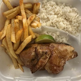 Criollo - Peruvian Half Chicken - Puerto Rican Near Me - Milwaukee, Wisconsin