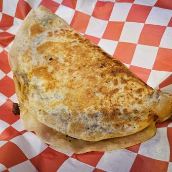 Taqueria Juanito's - Carne asada quasadilla - Mexican Near Me - Tucson, Arizona
