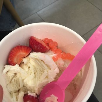Iceskimo - Ice Cream & Frozen Yogurt Near Me - San Diego, California Iceskimo - Ice Cream & Frozen Yogurt Near Me - San Diego, California
