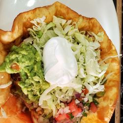 Carajillo Mexican Grill - Taco salad
