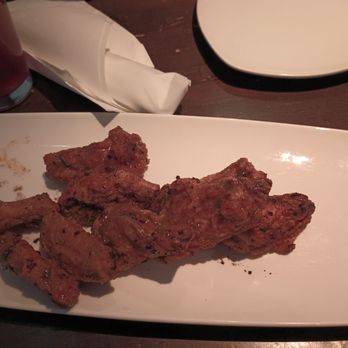 Clarkson Pump & Patio - Honey garlic - Bars Near Me - Mississauga, Ontario