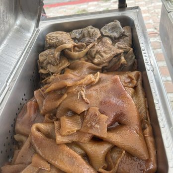 Carnitas El Chilango - Cuerito y buche - Mexican Near Me Carnitas El Chilango - Cuerito y buche - Mexican Near Me