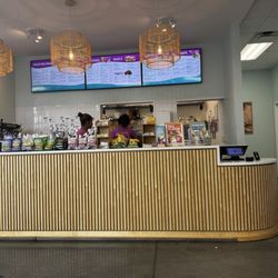 3Natives - Front desk/order/pick up