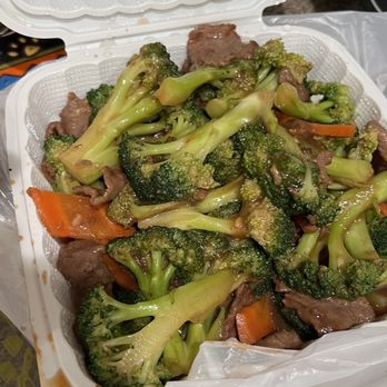 Royal Wok - Broccoli Beef - Chinese Near Me - Orange, California