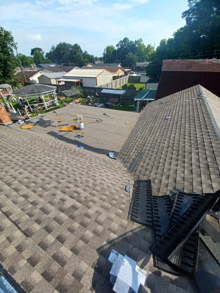 Slide of Taverloza Remodeling & Roofing