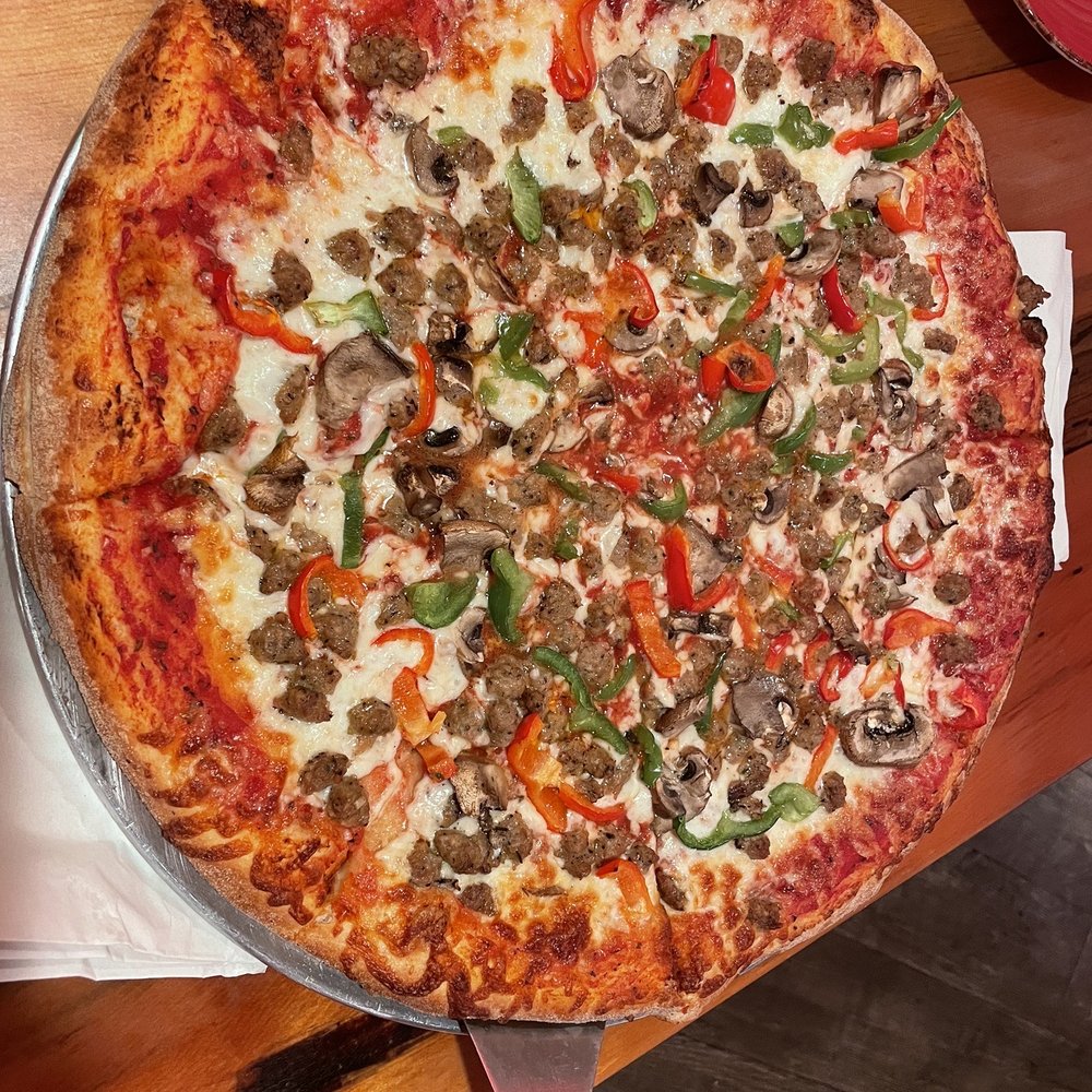 DiNapoli's Fire House - Large pizza - Pizza Near Me - Barstow, California