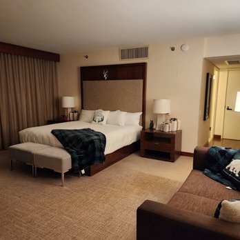 Hyatt Lodge Oak Brook Chicago - Hotels Near Me - Oak Brook, Illinois
