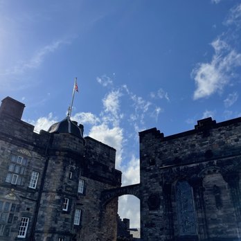 Edinburgh Castle - Landmarks & Historical Buildings Near Me - Edinburgh, EDH Edinburgh Castle - Landmarks & Historical Buildings Near Me - Edinburgh, EDH