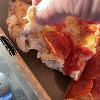 Federal Hill Pizza - ??????? - Pizza Near Me - Warren, Rhode Island