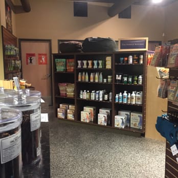 Hobnob - Entry - Pet Sitting Near Me - Greenwood Village, Colorado