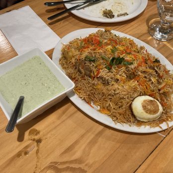 Momo Hut - Calcutta Chicken Biriyan. - Himalayan/Nepalese Near Me - Vancouver, British Columbia