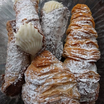 Bova's Bakery - Amazing baked goods! Hands down best cannolis in Boston - Bakeries Near Me - Boston, Massachusetts Bova's Bakery - Amazing baked goods! Hands down best cannolis in Boston - Bakeries Near Me - Boston, Massachusetts