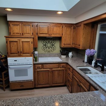 Keystone Home Professionals - Kitchen refinish - Painters Near Me - Keizer, Oregon Keystone Home Professionals - Kitchen refinish - Painters Near Me - Keizer, Oregon
