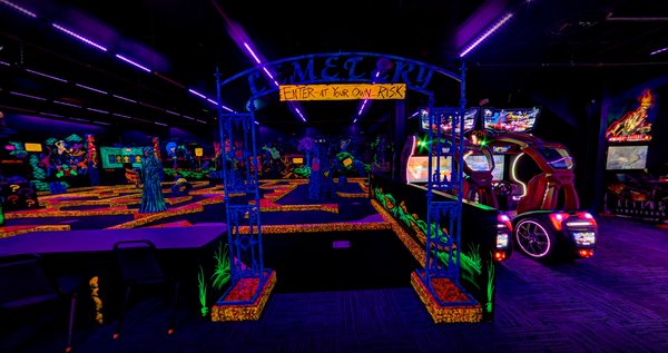 Monster Mini Golf Chantilly by null