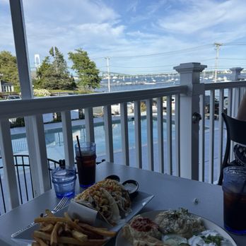 JB's on the Water - Lite dinner - American Near Me - Jamestown, Rhode Island
