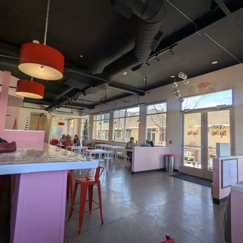 Cafe Chica - expansive dining room - Desserts Near Me - Albuquerque, New Mexico