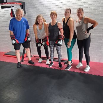 9Round Kickboxing Fitness - Kickboxing Near Me - Washington, Missouri 9Round Kickboxing Fitness - Kickboxing Near Me - Washington, Missouri