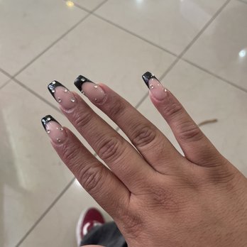 La Bella Nail Spa - Nail Salons Near Me - Salinas, California La Bella Nail Spa - Nail Salons Near Me - Salinas, California